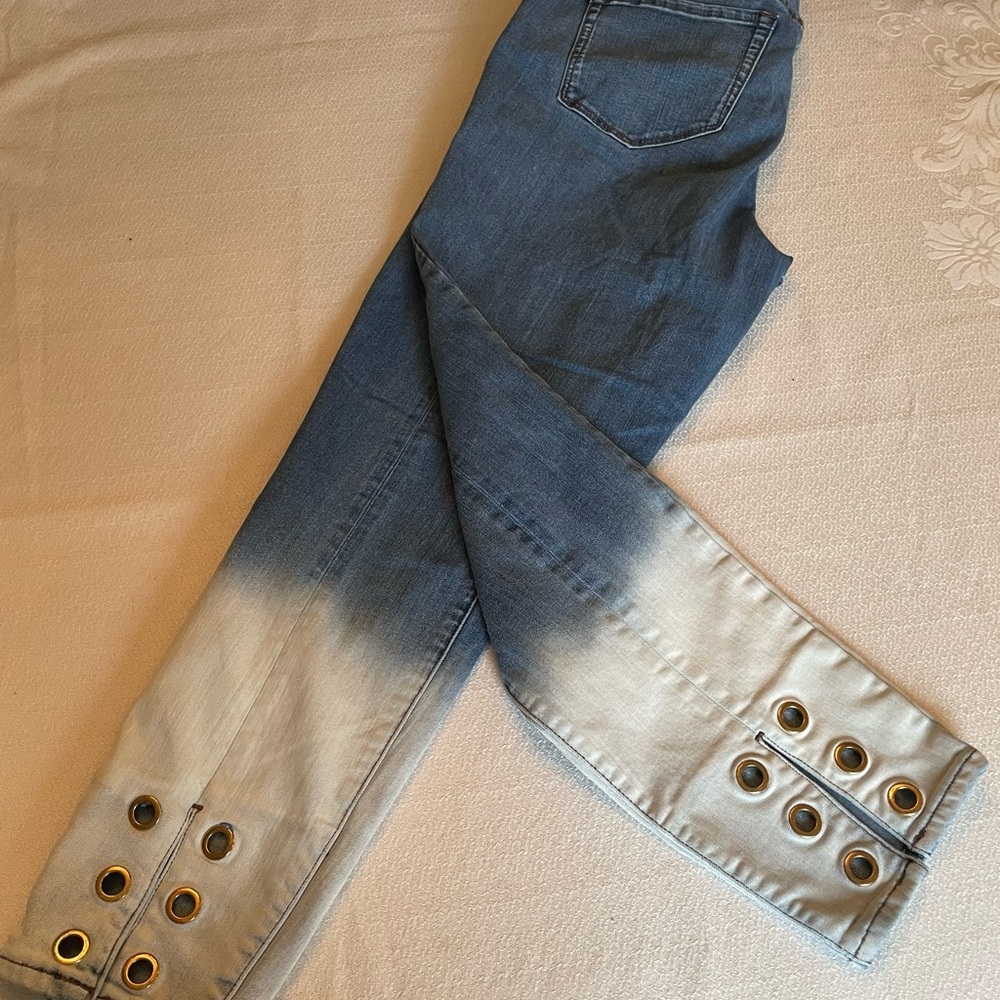 William Rast Ankle Length Jeans size 32 Jr